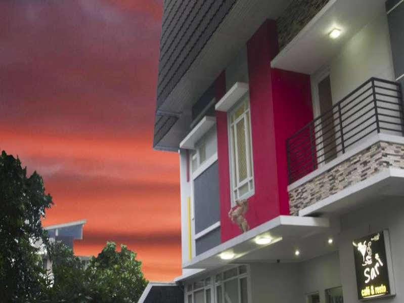 Hotel House Of Arsonia Tulip Jakarta Exterior foto
